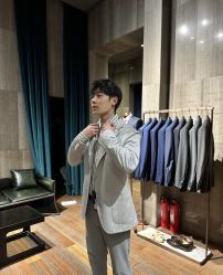 -红领RED COLLAR西装定制体验中心