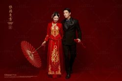 -雪中彩影婚纱摄影·微光艺术中心