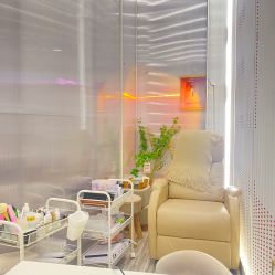 -Face Score美甲美睫皮肤管理