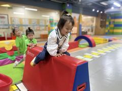 -宾果蒙特梭利托育儿童之家幼儿园(爱琴海店)