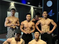 -威仕顿健身游泳(御锦城店)