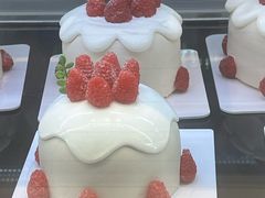 -花花卷卷·鲜食蛋糕(静安久光百货店)