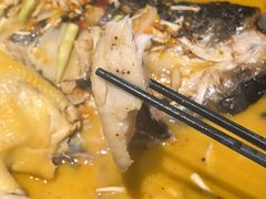 -里岛烤鱼(东港凯虹广场店)