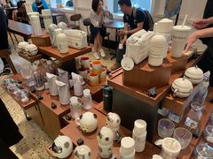 零售区-星巴克臻选(广州沙面店)