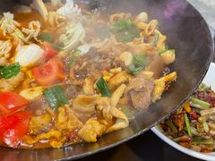 -富正毅三下锅·湘西韵味(天门山索道店)