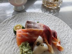 -伍贰赫兹·鮨合·烧鸟高空餐厅