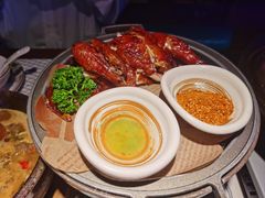 -鱼小妖·大武汉民间特色菜(江宸天街店)