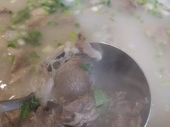羊肉汤-老牌坊鲁菜名店(宽厚里店)