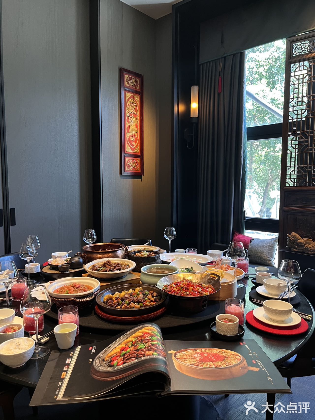 成都宴请…花小钱装大杯系列