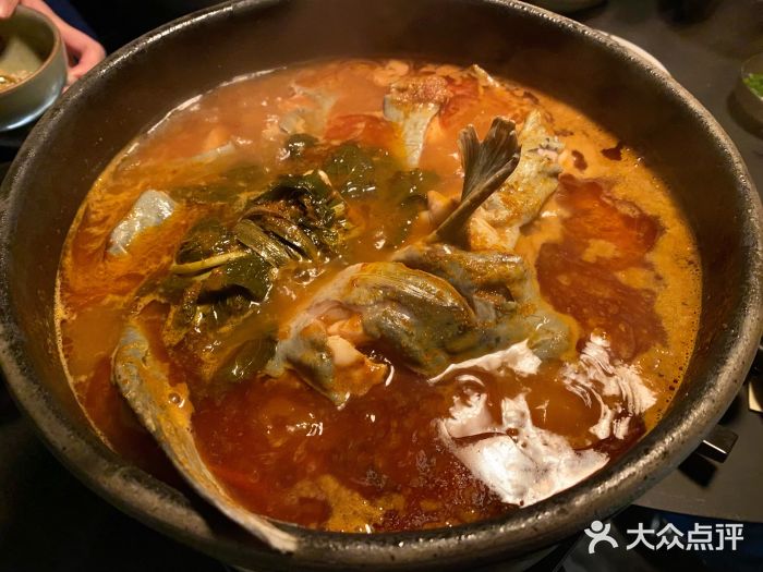 毛辣果·酸酸汤鱼图片