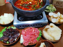 -黔有有贵州酸汤夺夺粉火锅(五味十字店)