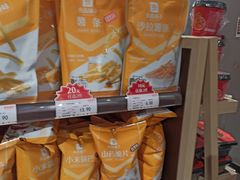 -良品铺子(白云新世界店)