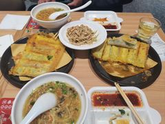 -王府井奥莱棋盘山小镇