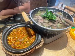 -川堂风·跷脚牛肉·乐山爆炒(宝山日月光店)