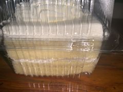 -红宝石·鲜奶小方·海派西点房(南丹店)