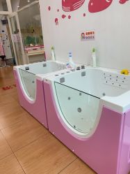 -太阳星婴儿游泳(佰利庄园店)