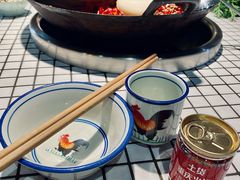 鸳鸯锅-董眼镜火锅(洪崖洞总店)