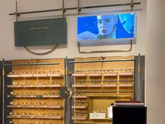 -MUJOSH木九十眼镜(月星环球港B1店)
