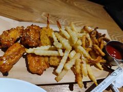 -必胜客(百联又一城店)