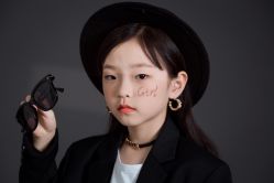-小熊维尼高端儿童摄影(南山店)