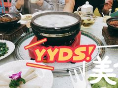 -墨脱石锅椰子鸡•海鲜糟粕醋(榆亚路店)
