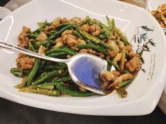 -蔼若春.传承三十年云南菜(金碧公园店)