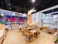 -藏猫猫咖啡主题馆(中央大道店)