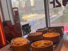 -龍歌自助小火锅(市南金茂湾店)