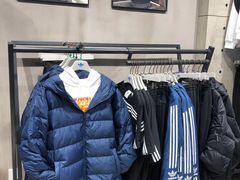 -翠微百货(龙德店)