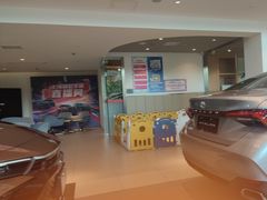 -上海和裕一汽丰田4S店(七宝店)