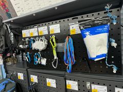 -迪卡侬(西三旗店)