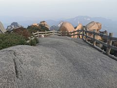 -巨石山景区
