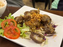 -J Daeng Seafood
