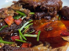 -芦茨金富饭庄·25年老字号·专做稻草鸡