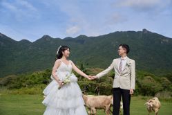 -麦田·婚纱摄影(天河新天地店)