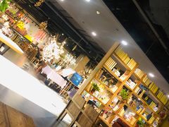 -魔方城市书房(中街益田店)