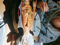 -蜜桃餐厅·伴山(湖滨商业街店)