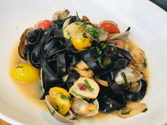 蛤蜊墨鱼汁tagliatelle-ROAST