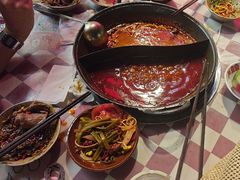 -赵美丽·重庆社区火锅·直营店(火车东站·中豪国际店)