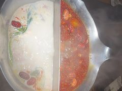 -湊湊火锅·茶憩(南京东路悦荟店)