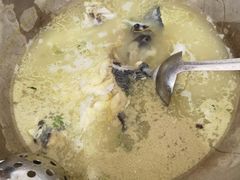 -姚记抚仙湖石锅鱼庄