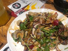 -聚点串吧·北京烧烤(赵登禹路店)