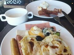 -唐拉雅秀酒店-西锦汇空中BBQ·思创餐厅