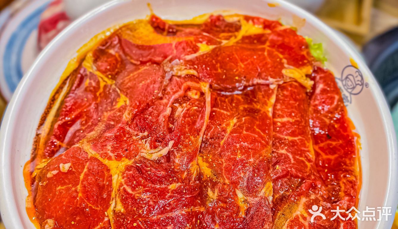 🔥头顶一朵棉花糖的肥牛😋解封后第一顿堂食烤肉是啥滋味～