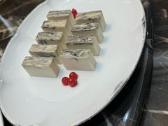 -南京悦客假日酒店