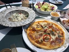 -露露家咖啡店