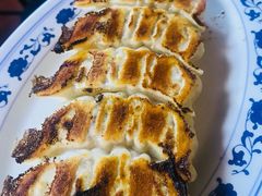 煎饺子-拉面莊夢語＆中华料理八椿