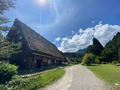 -白川乡与五箇山的合掌构造村落