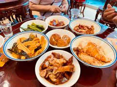 -张卤堂·砂锅卤肘子(南头店)