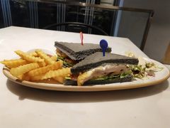 炸鸡排三文治-打趸BTC·Breaktime cafe(北京路店)